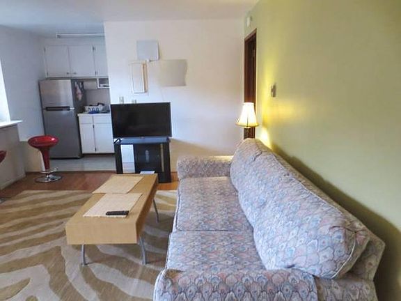 2nd image of 4145 11th Ave NE APT 35
