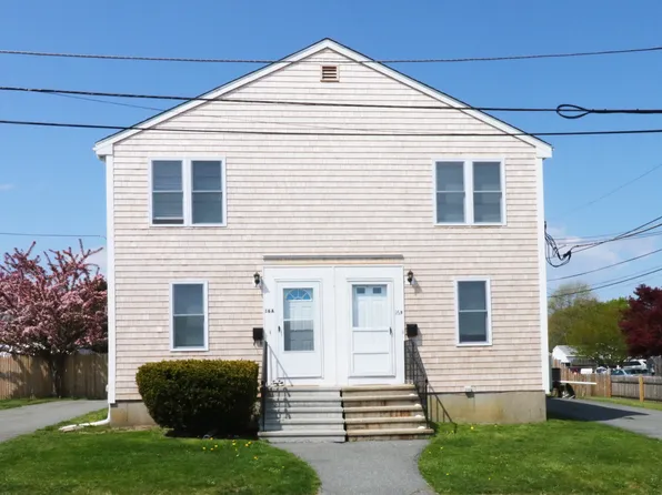 16 Race St Unit 2, Middletown, RI 02842