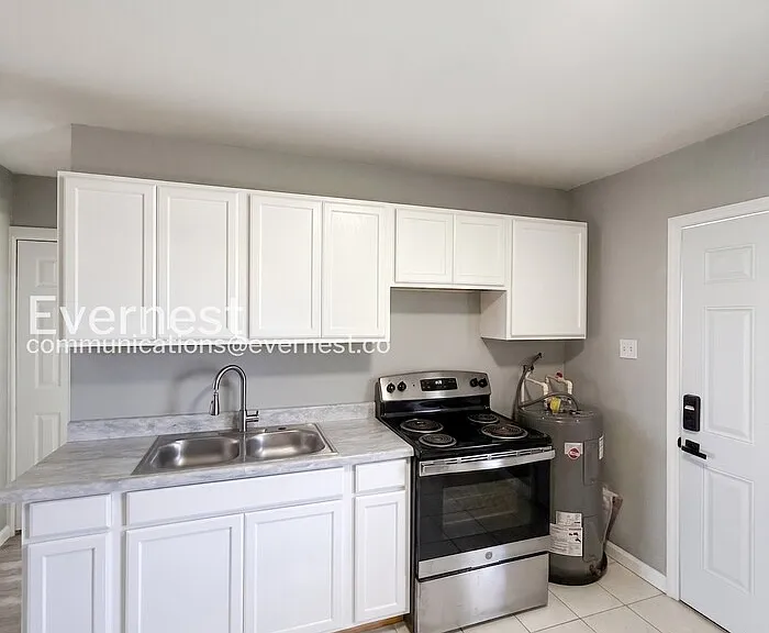 3408 E Doctor Martin Luther King Junior Blvd #3 — Photo 9