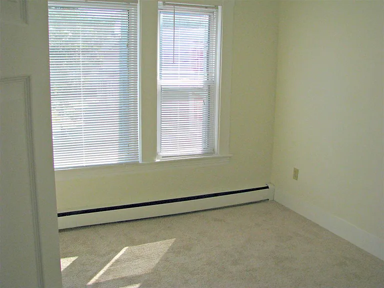 133 2nd St #2S — Photo 31