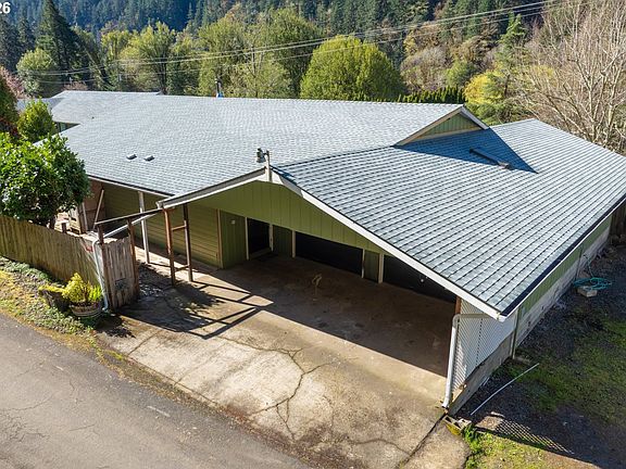 4th image of 2130 Scottsburg West Rd