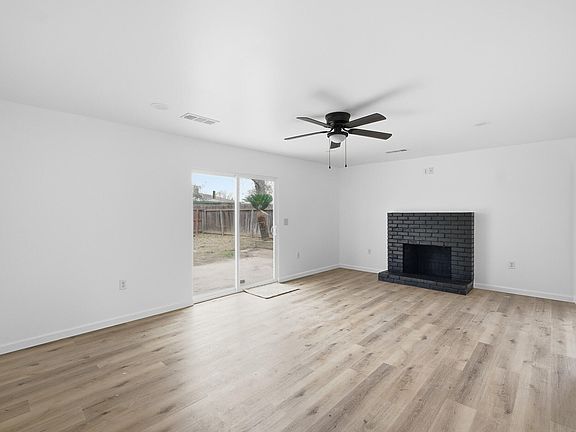 4th image of 4573 N Woodson Avenue