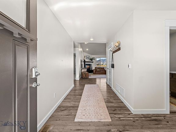 2nd image of 1414 Ingomar Blvd