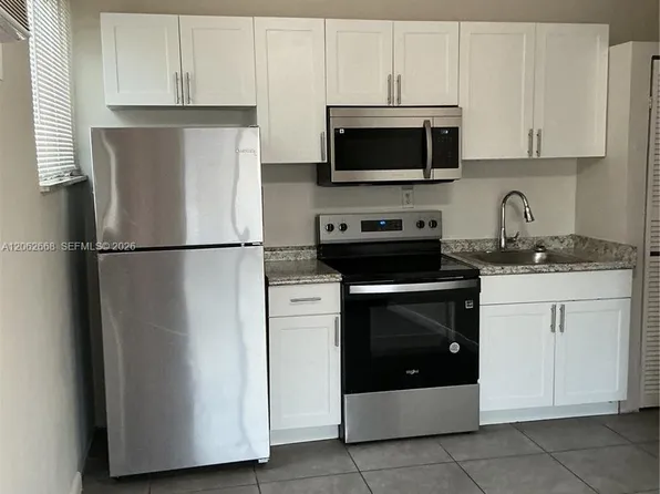 2331 Hayes St APT A, Hollywood, FL 33020
