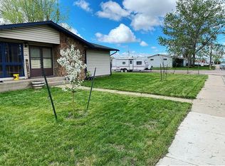 608 Reynolds St, Laramie, WY 82072