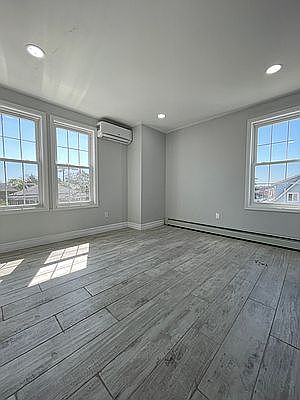 3rd image of 828 Cranford Ave Floor 2