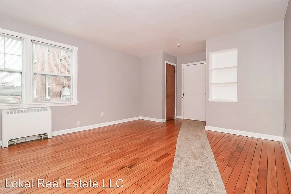 4027 Rocky River Dr APT 6 photo 1