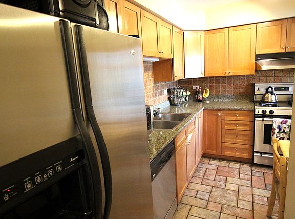 5th image of 5500 Lincoln Ave Unit 210-E