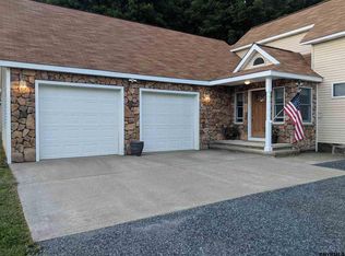 25 Clarks Mills Rd, Greenwich, NY 12834