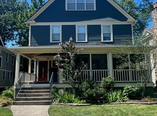 2877 Hampshire Rd, Cleveland Heights, OH 44118