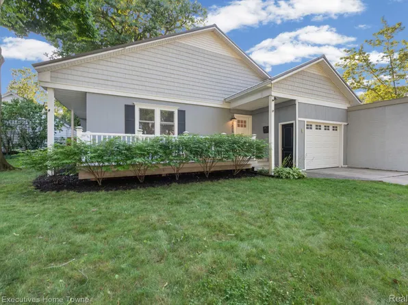 3473 Armour St, Port Huron, MI 48060