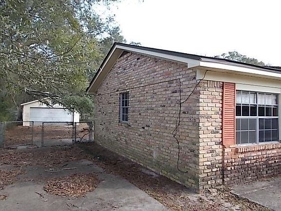 3rd image of 7426 Schwab Dr