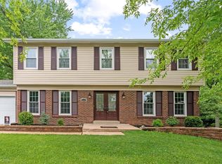 2124 Shimoor Ln, Saint Louis, MO 63146