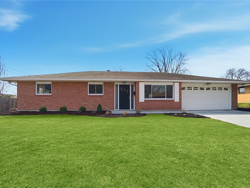 1st image of 2724 Hazelbrook Dr