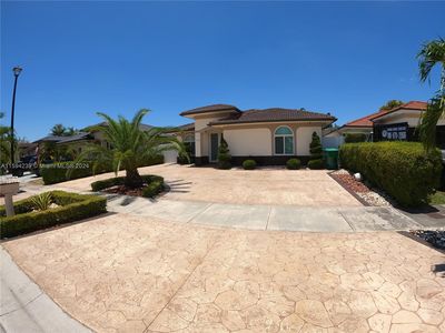 19880 NW 78th Path, Hialeah, FL, 33015