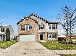 2890 Sentiment Ln, Greenwood, IN 46143