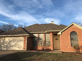 1109 Brittany Dr, Denton, TX 76209