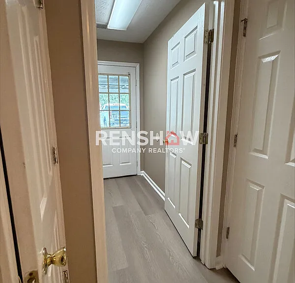 194 Pennington Pl — Photo 11