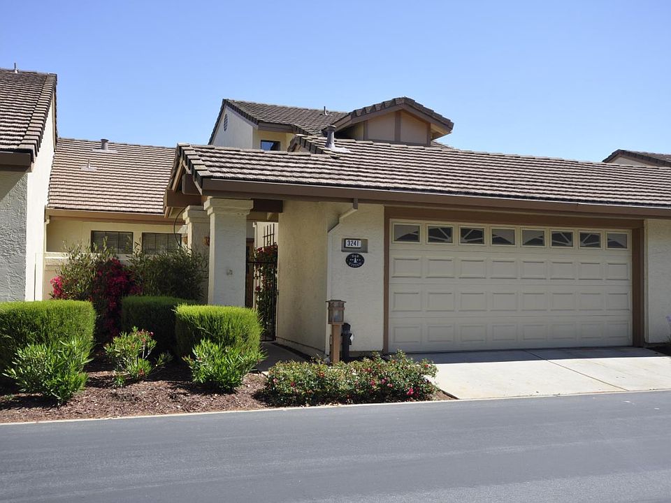 1st image of 3241 Lake Lesina Dr