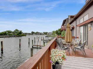 4 Sea Point Dr, Pt Pleasant, NJ 08742