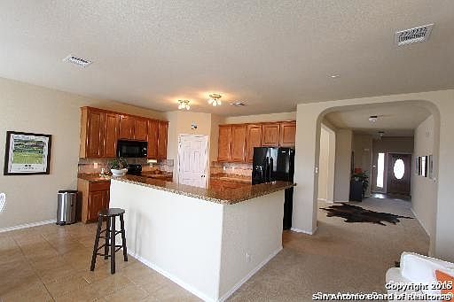 3rd image of 2673 Crusader Bend