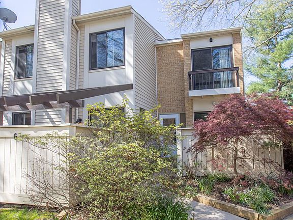 5th image of 6 Sparrow Valley Ct
