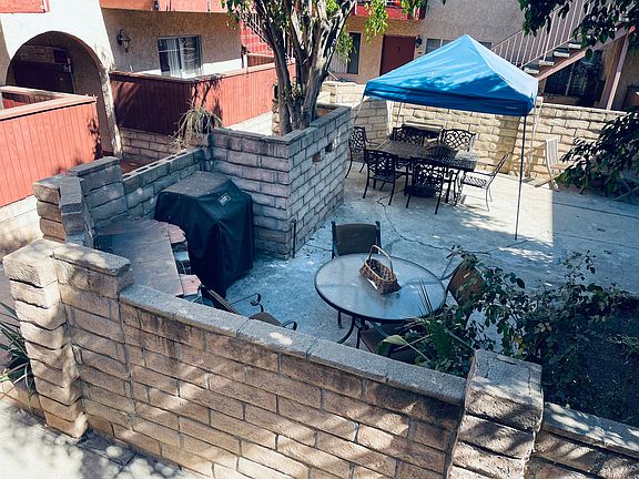 4th image of 12826 Vanowen St Unit 8