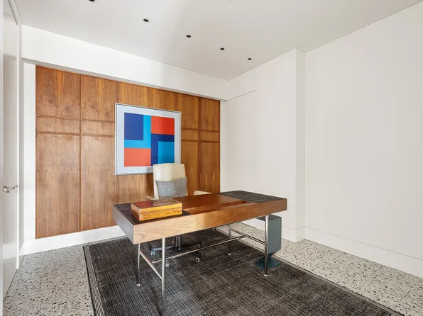 561 Broadway image 16 of 22