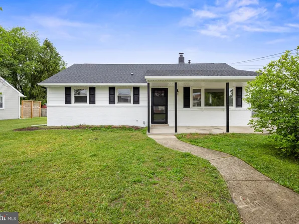 441 Windsor Dr, Bellmawr, NJ 08031