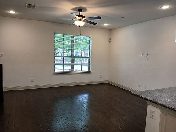 5th image of 7225 Huckleberry Dr