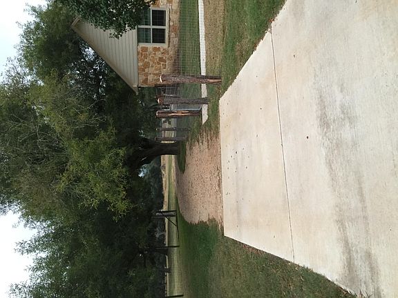 3rd image of 10720 Regal Oaks