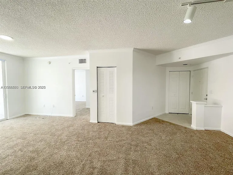 17150 N Bay Rd #2602 — Photo 8