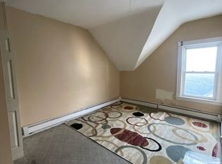 284 Massachusetts Ave FLOOR 3, Providence, RI 02905