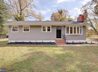 4 Roosevelt Dr, Annapolis, MD 21401