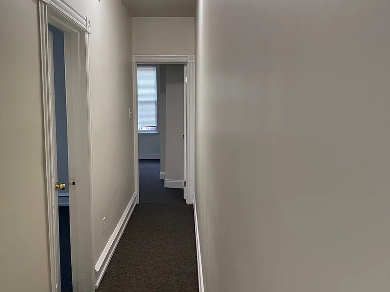 6133 Elmwood Ave — Photo 12