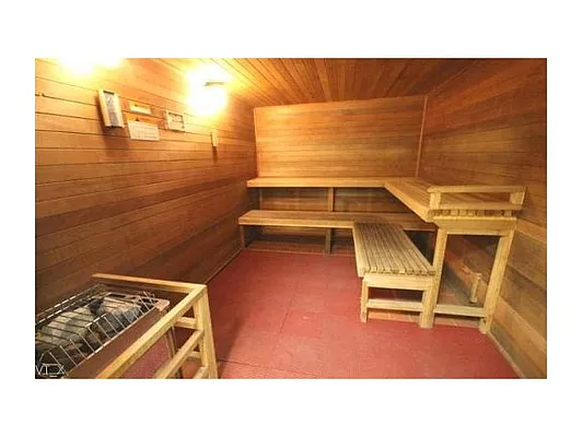 Sold by Bergen Basin Real Estate | media 35