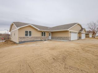 2099 6th Ave E, Alexandria, MN 56308