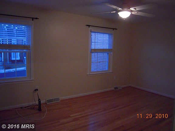3rd image of 1530 Birdwood Ct