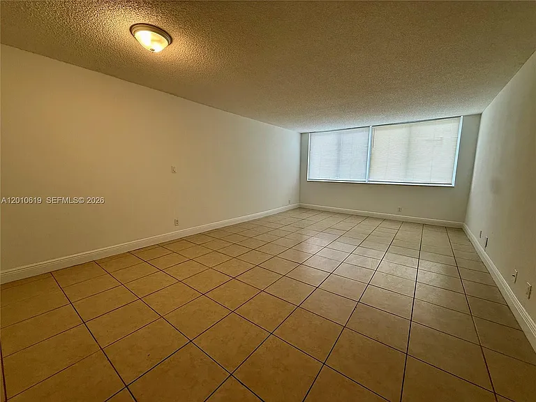 9143 SW 77th Ave #B109 — Photo 5