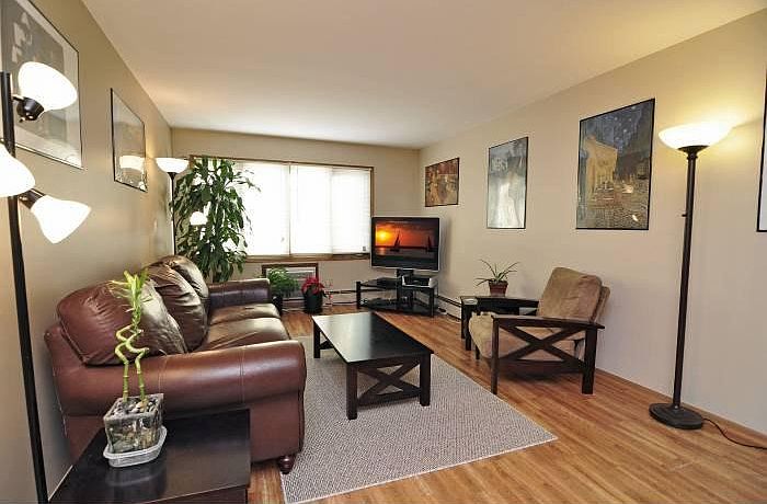 Warm Spacious Living Room