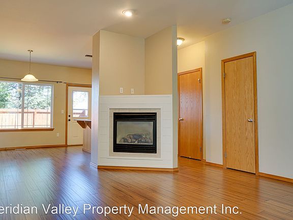 4th image of 333 5th St SE #B-5