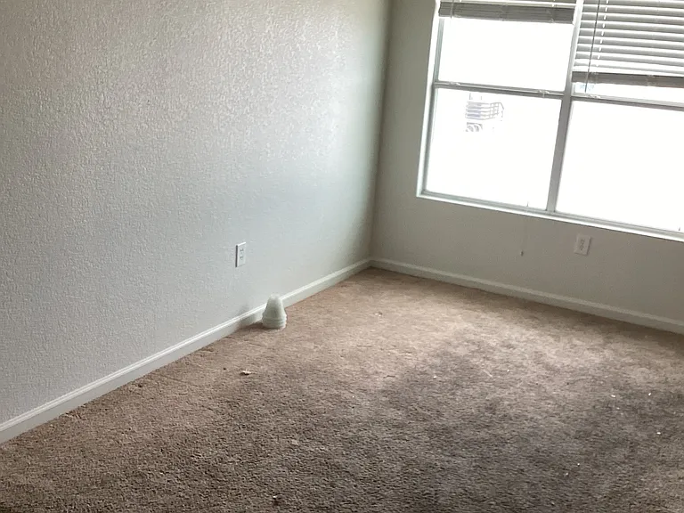 2801 E Loop 820 S #820 — Photo 25