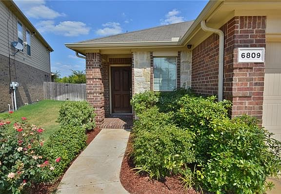 3rd image of 6809 Legato Ln