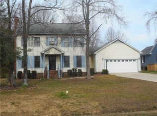 2415 Delaney Dr, Burlington, NC 27215