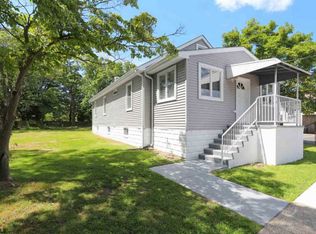 427 W Reading Ave, Pleasantville, NJ 08232