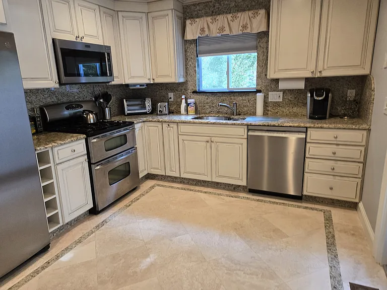 54 Main St #2 — Photo 8