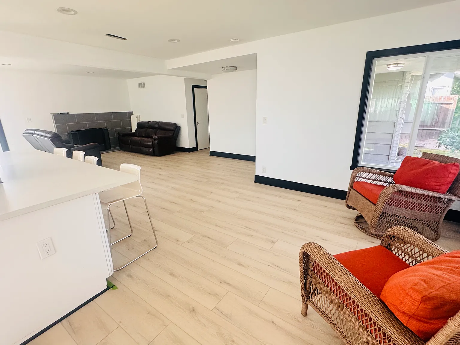 3 bed, 1693 sqft, $4,500 — Photo 4