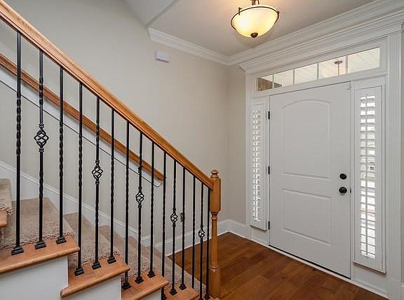 3rd image of 1018 Spotswood Cir