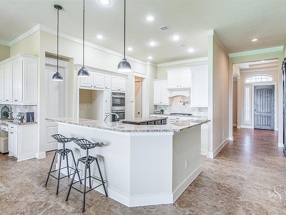 2nd image of 27502 Lakeway Trail Ln