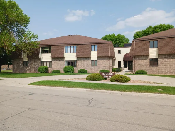 809 Maplehill Dr APT A-3, Albert Lea, MN 56007